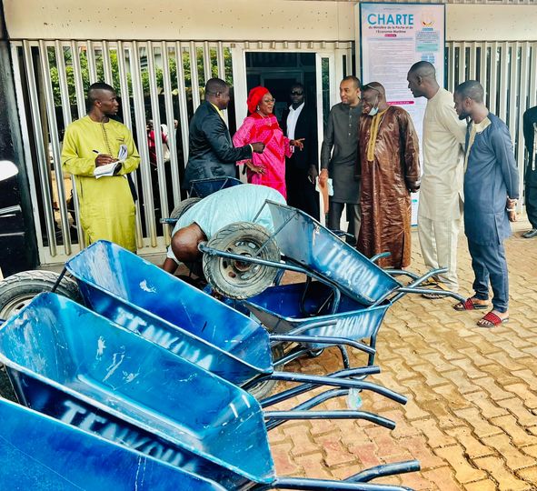 Don de matériel d&rsquo;assainissement